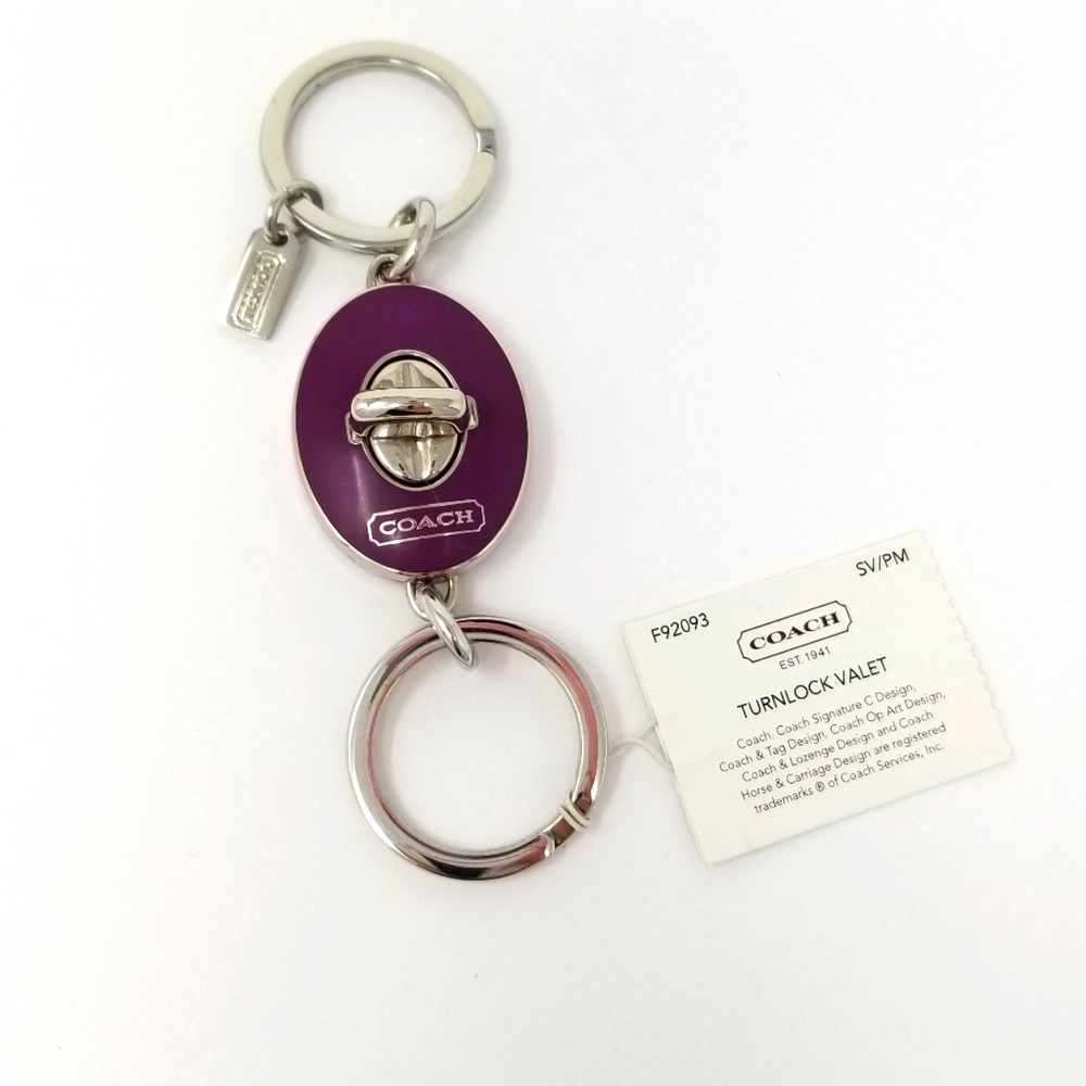 Coach Turnlock Valet Keychain